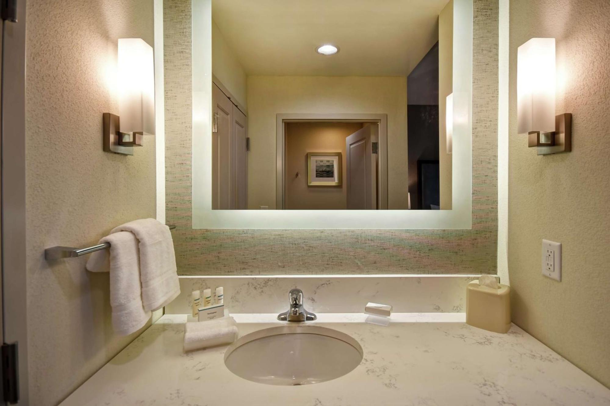 Homewood Suites By Hilton Salt Lake City Airport Exterior foto