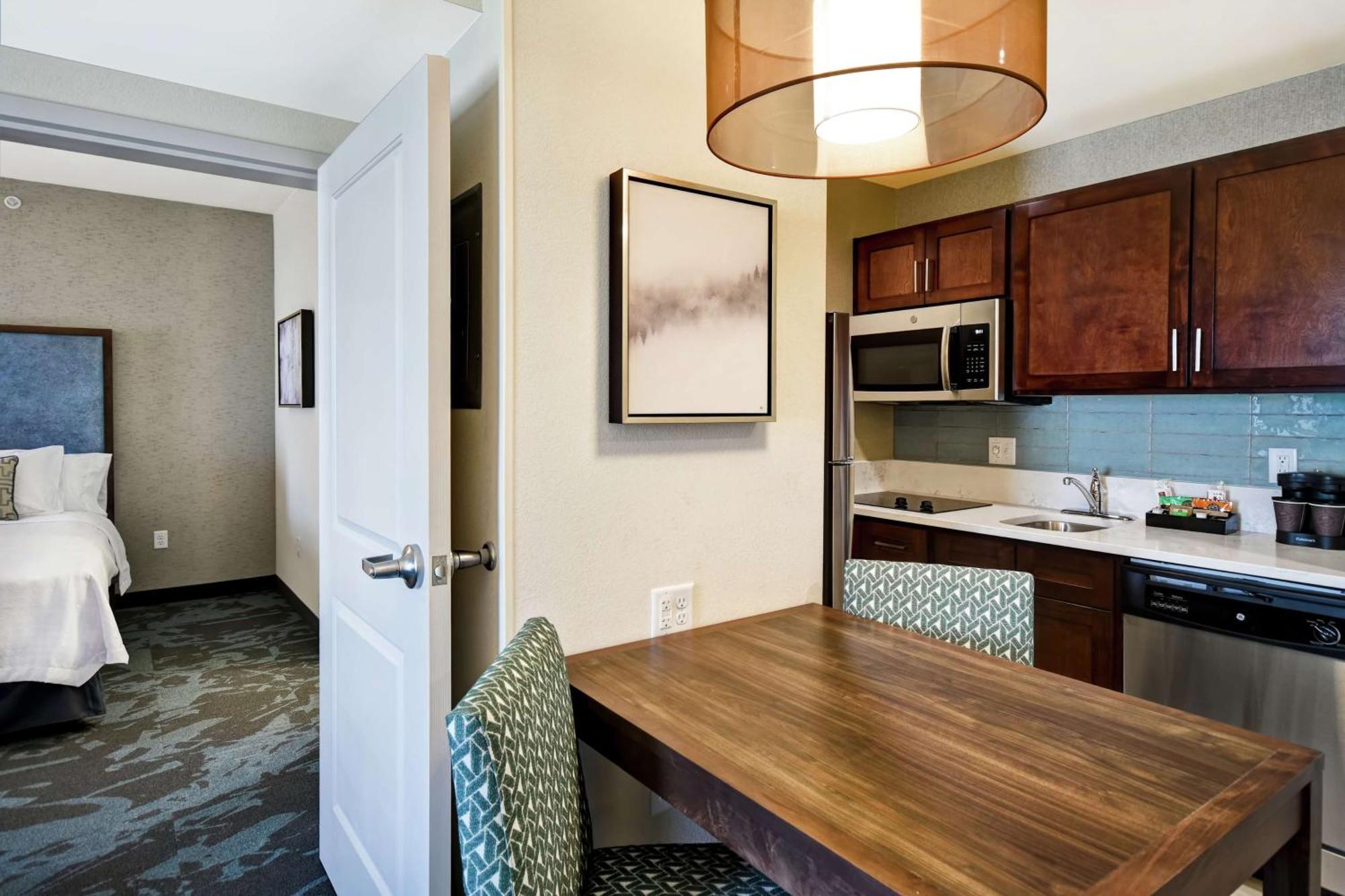 Homewood Suites By Hilton Salt Lake City Airport Exterior foto